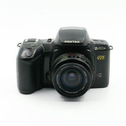 Pentax Z-50P + 28mm f3.5